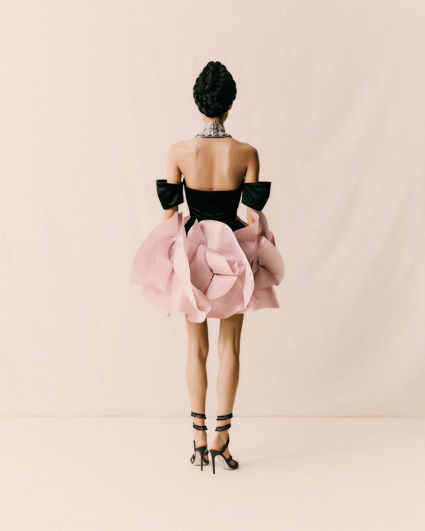 Look 14