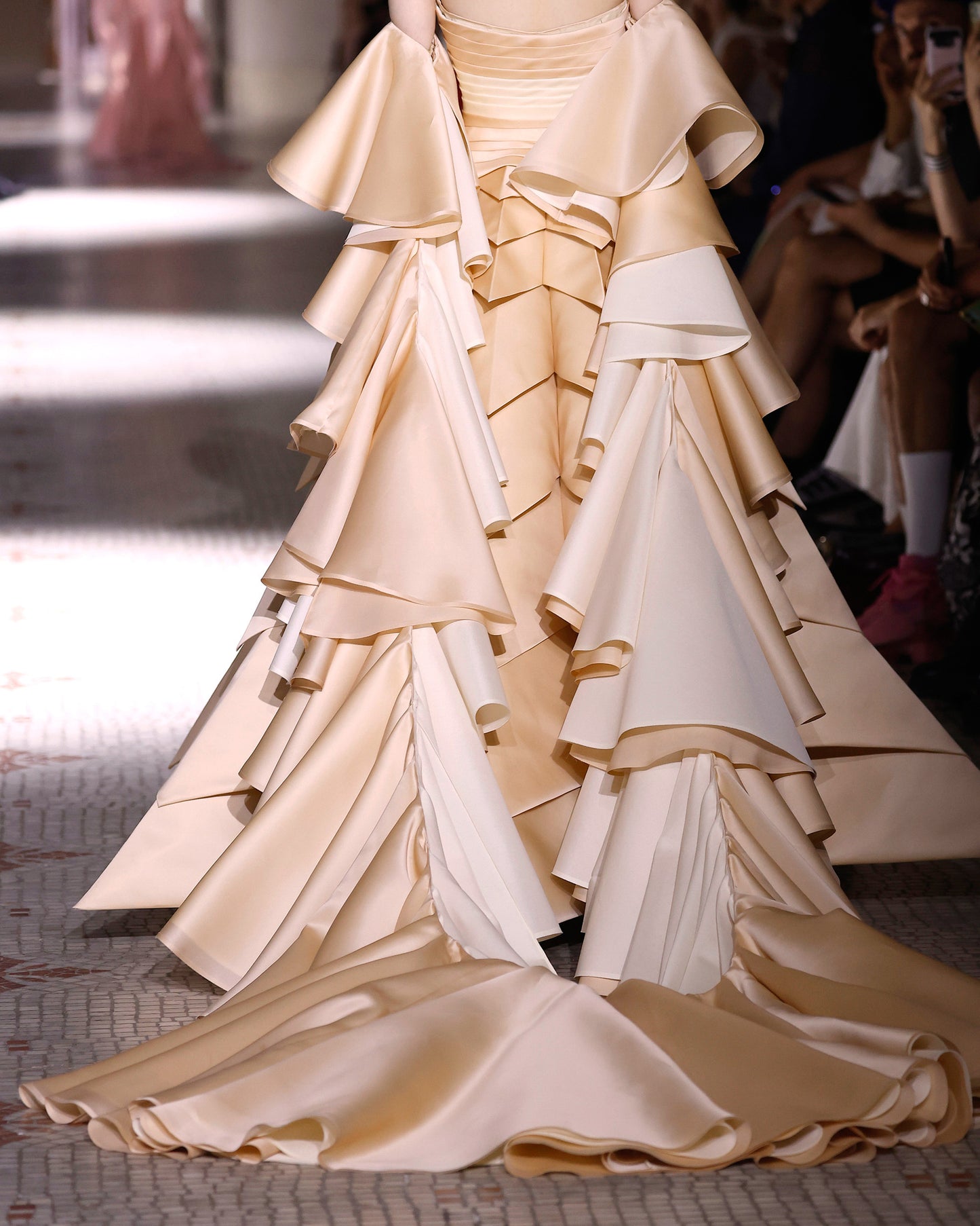 Look 9