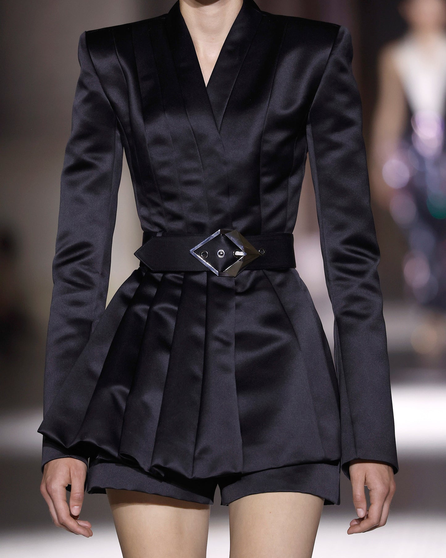Look 15
