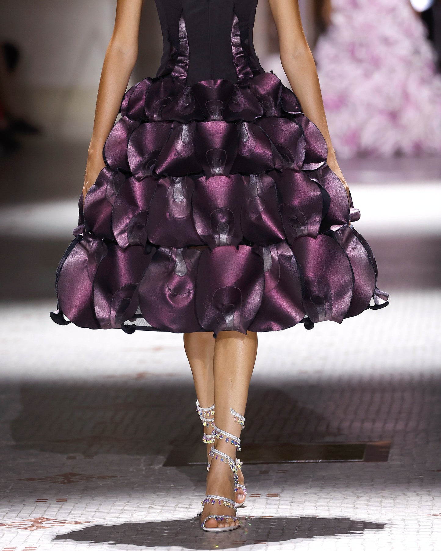 Look 18