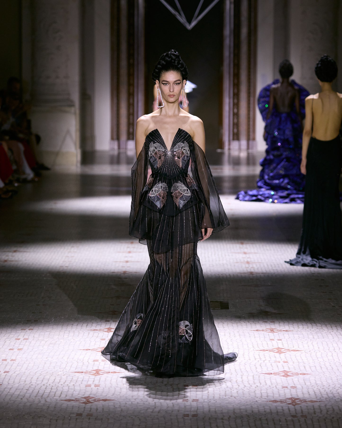 Look 7