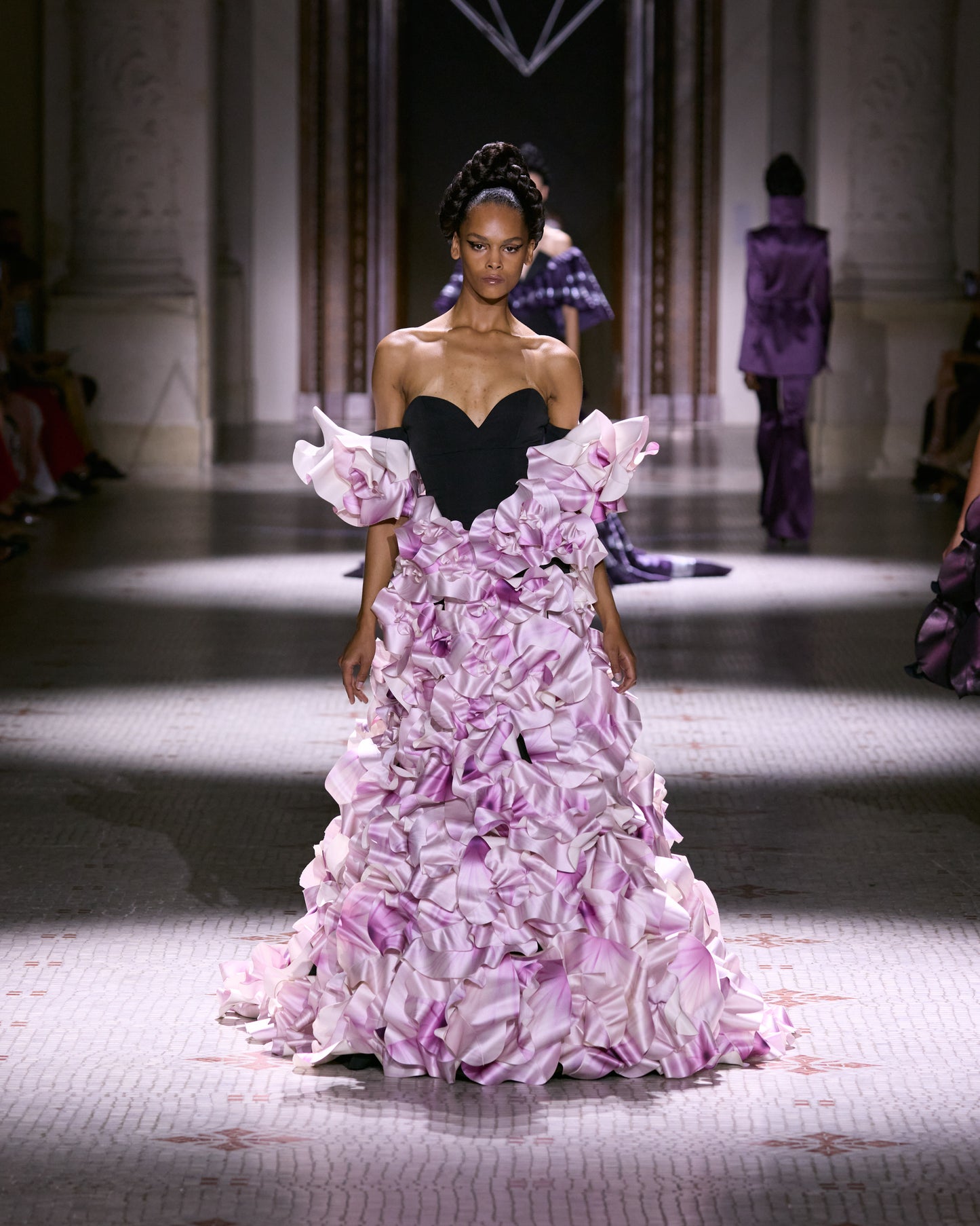 Look 19