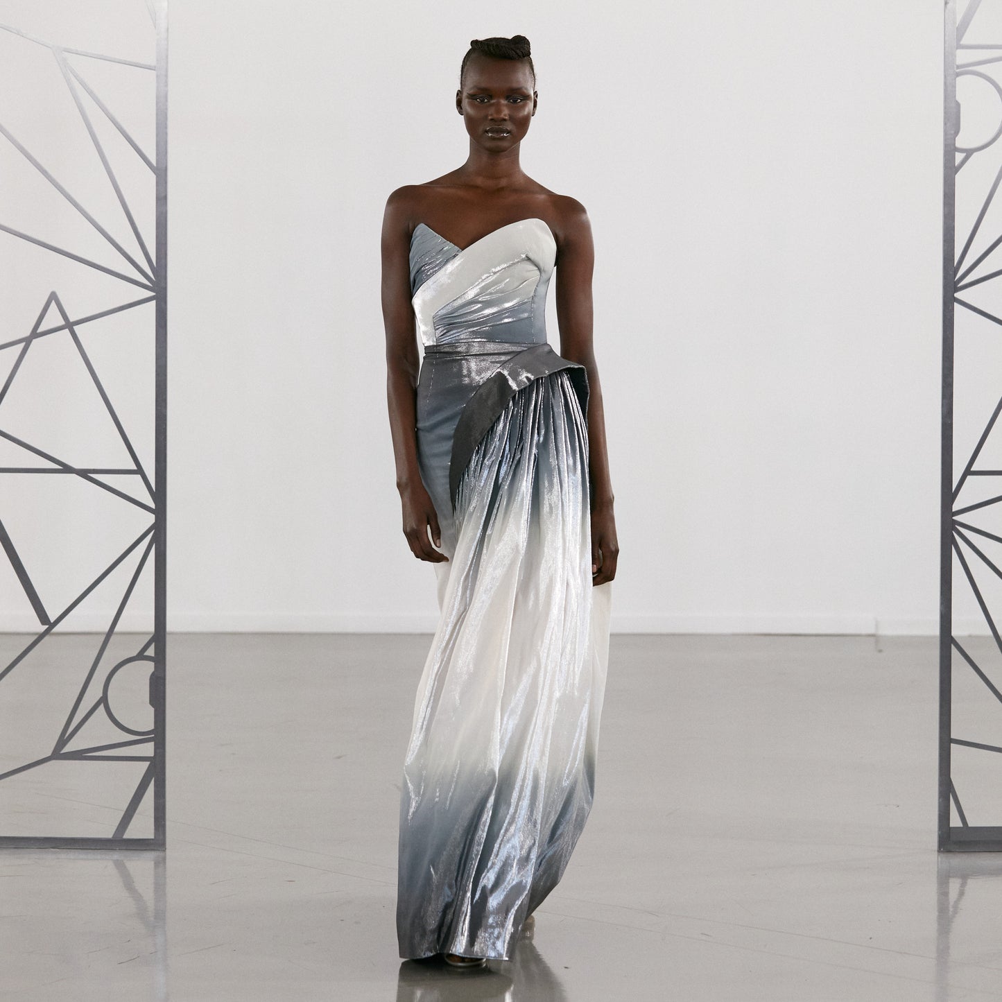 Look 21 ◊ Venus