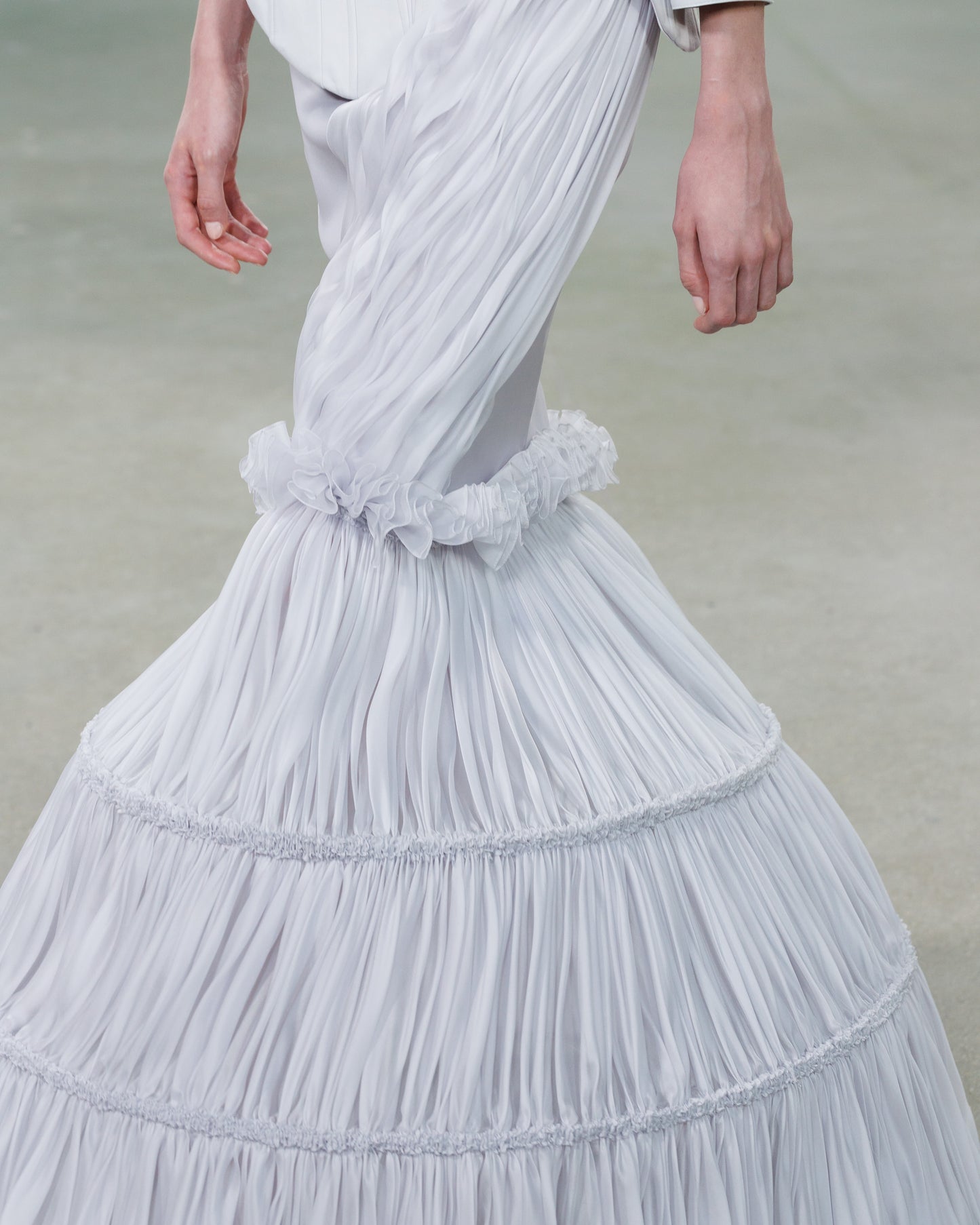 Look 11