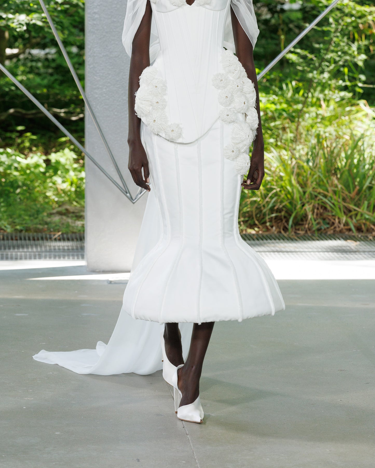 Look 12