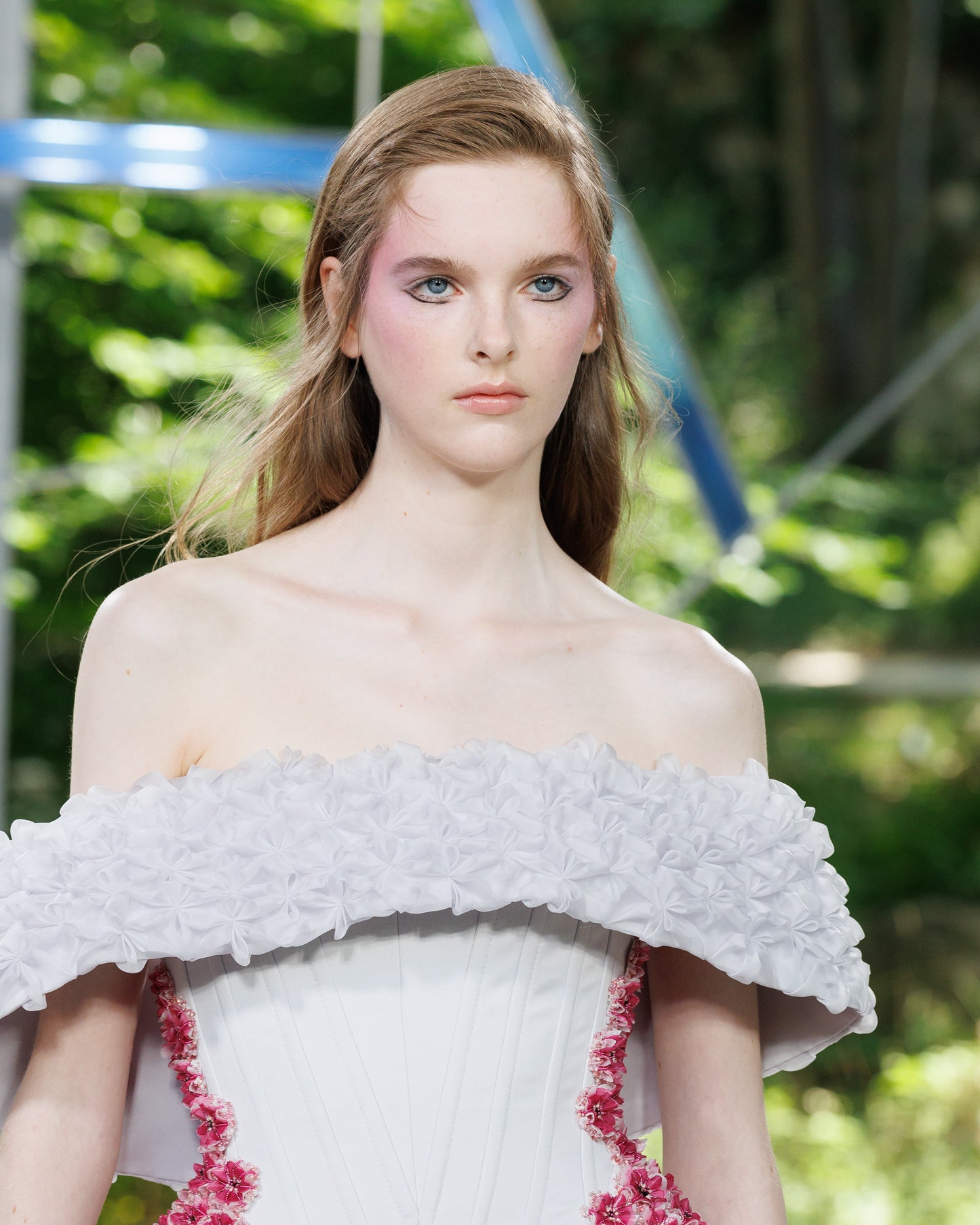 Look 13