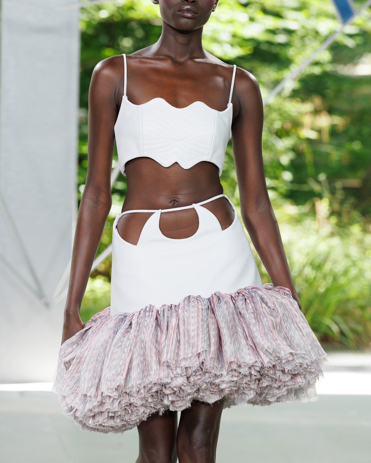 Look 19