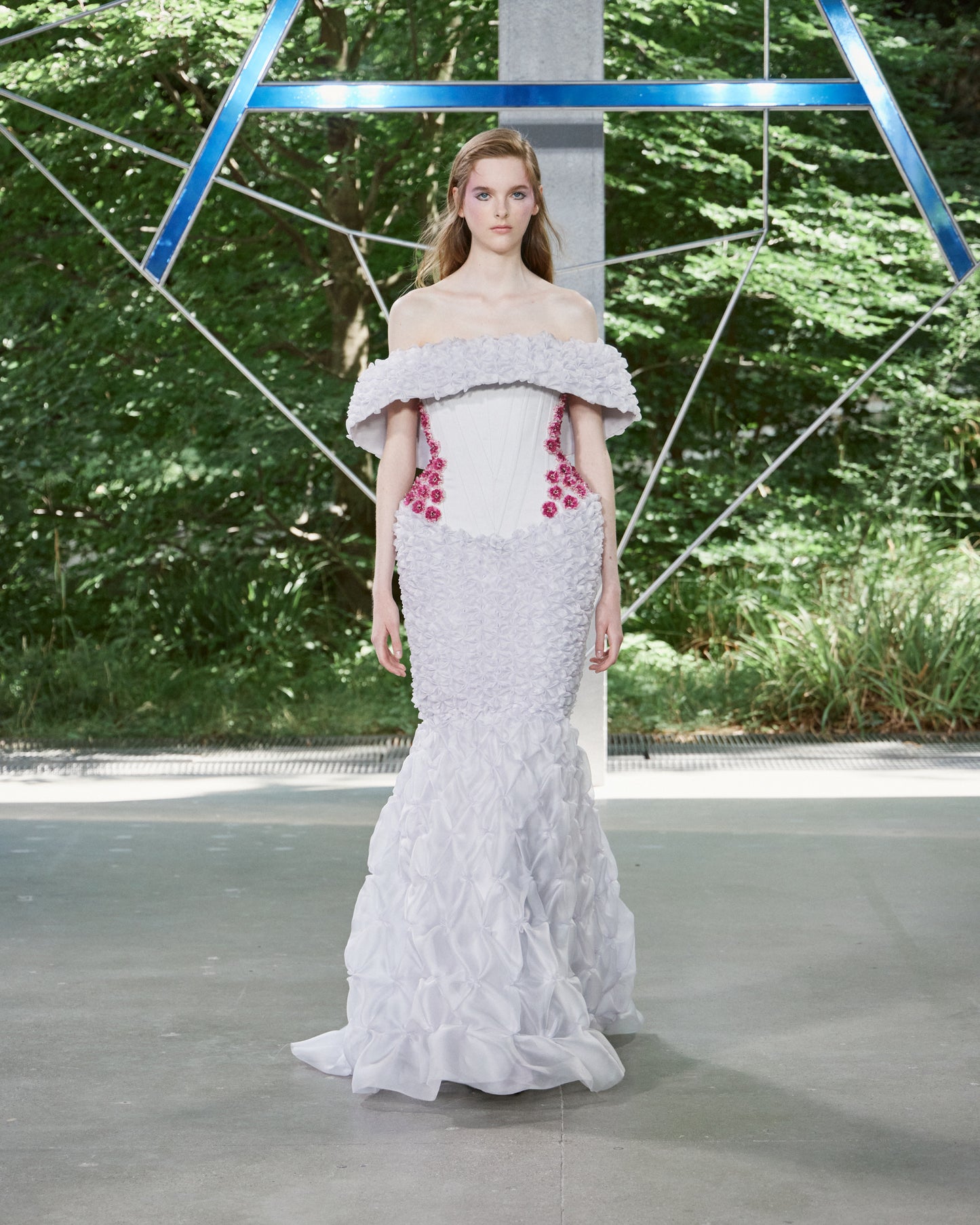 Look 13