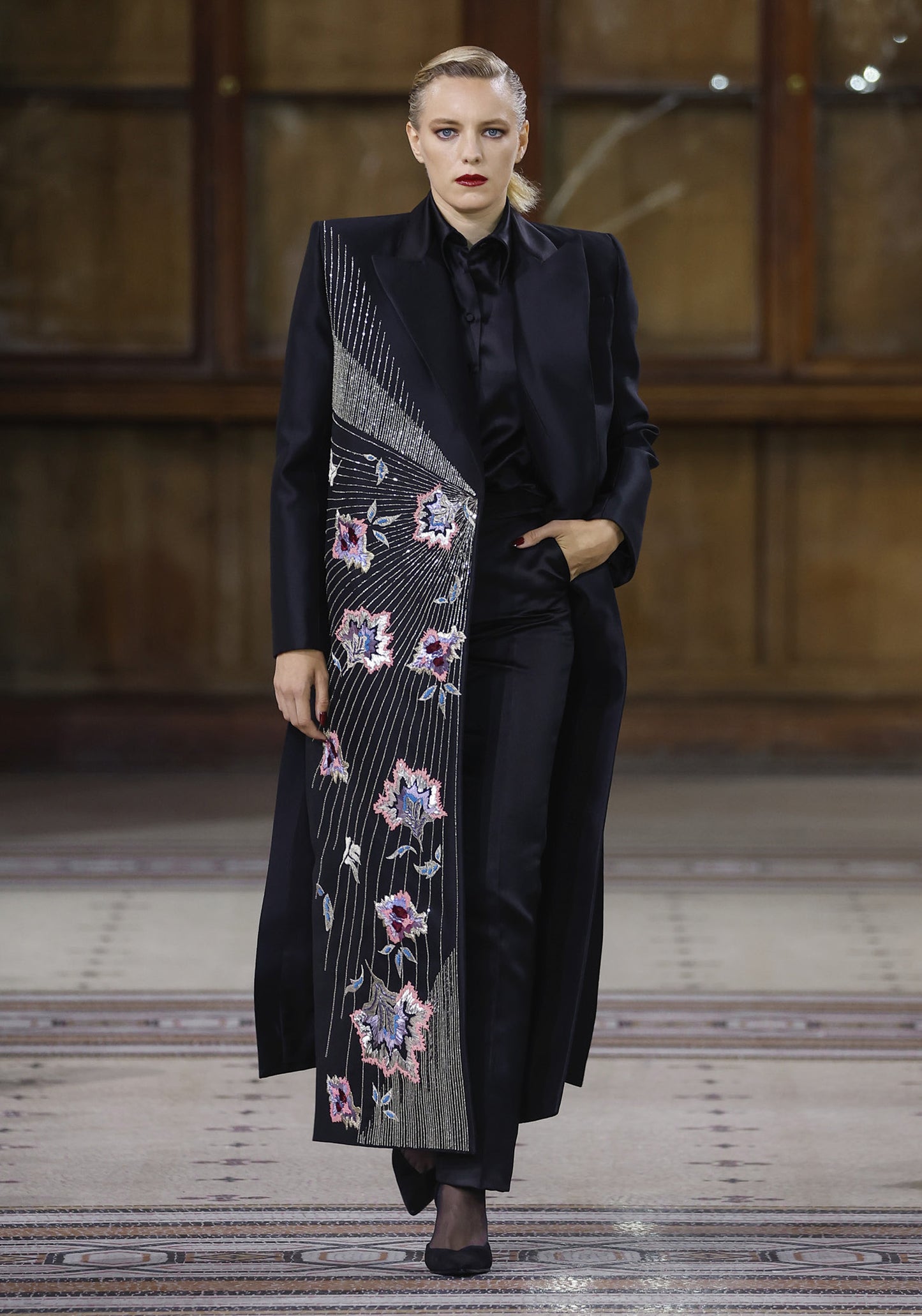 Look 1