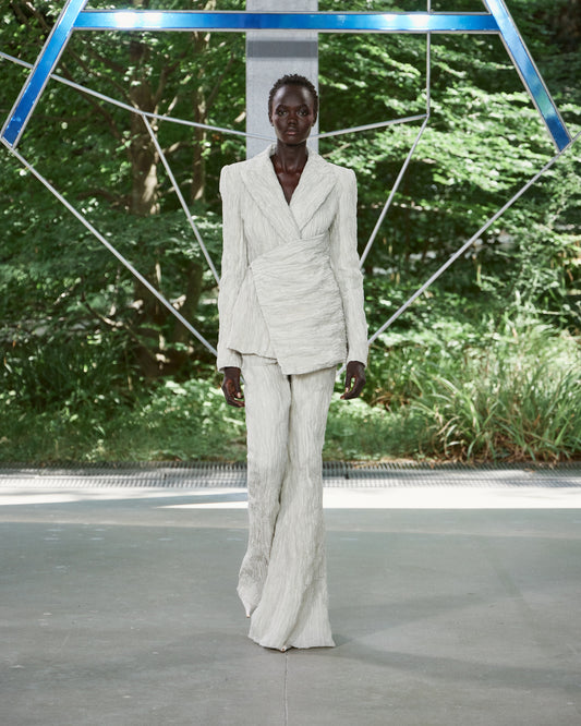 Look 3