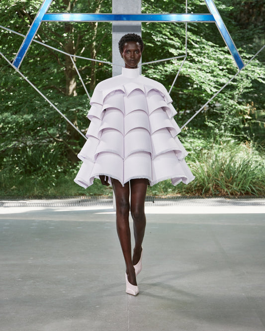 Look 15