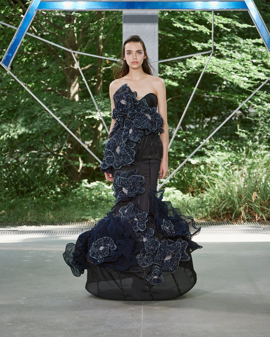 Look 25